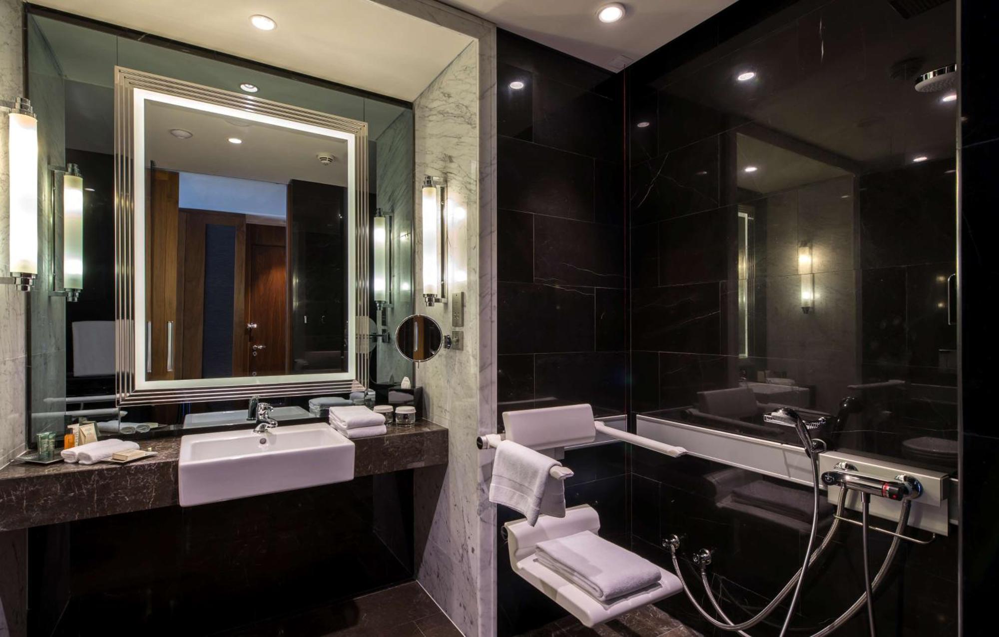 King Room - Mobility Access,1547937616:JPEG